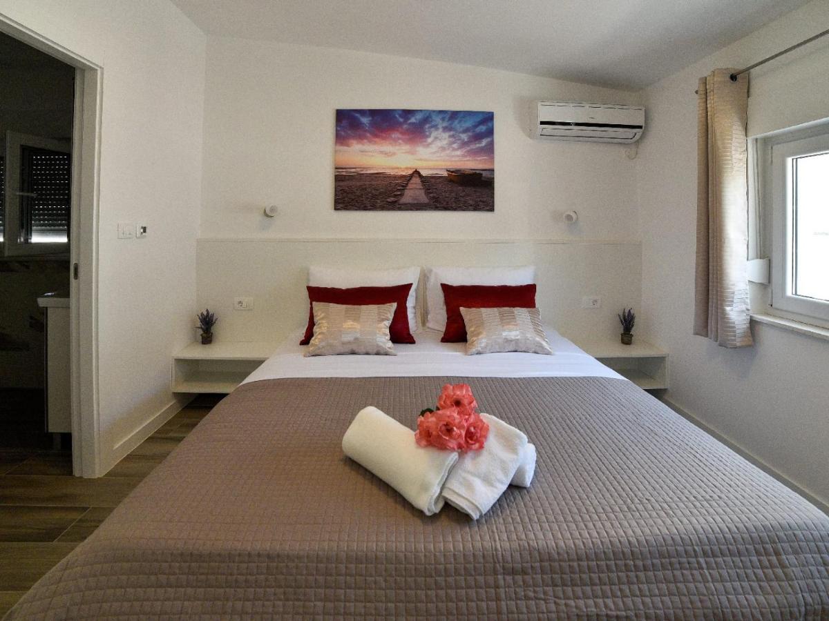 Apartmani Antonia Trogir Dış mekan fotoğraf